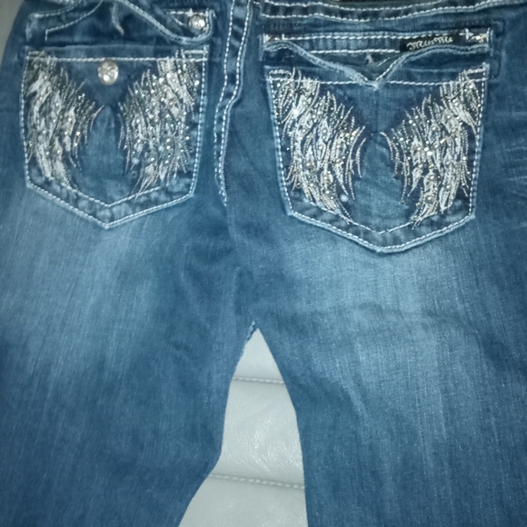 7 pairs of Miss Me jeans size 28 - Picture 6 of 11